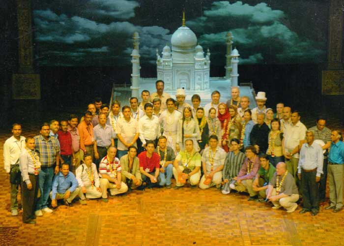 Taj Mahal Tour Guide - Travelers Gallery