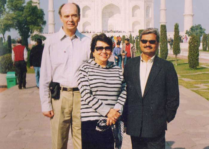 Taj Mahal Tour Guide - Travelers Gallery