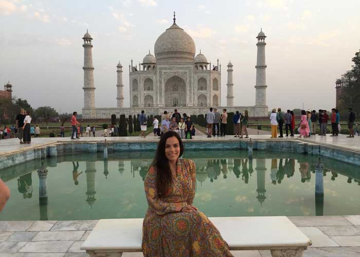 Taj Mahal Tour Guide - Travelers Gallery