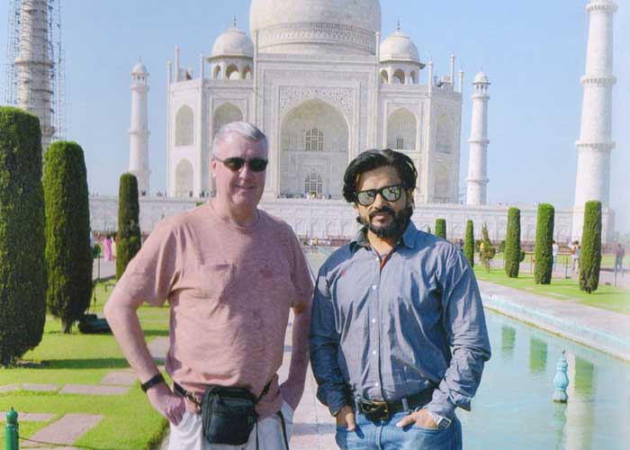 Taj Mahal Tour Guide - Travelers Gallery