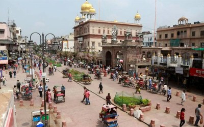 Private One Day Old and New Delhi City Tour by Car