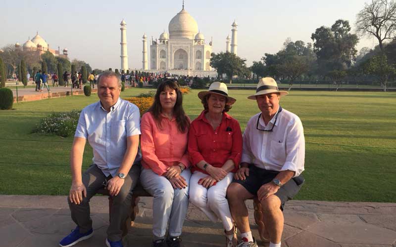 From Delhi: Private Taj Mahal Same Day Tour by Car