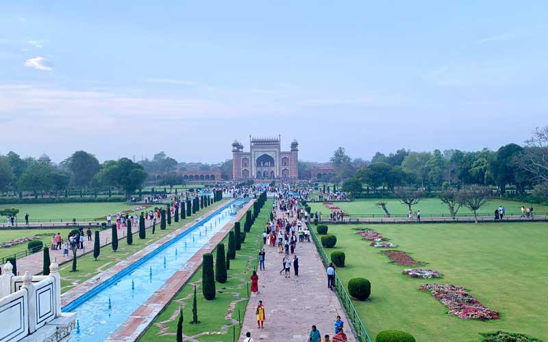 Taj Mahal Agra Same Day Tour by Gatimaan Express Train from Delhi