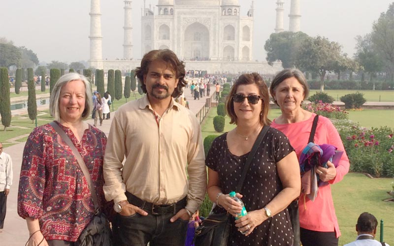 Private Taj Mahal Full Moon Tour by Car from Delhi